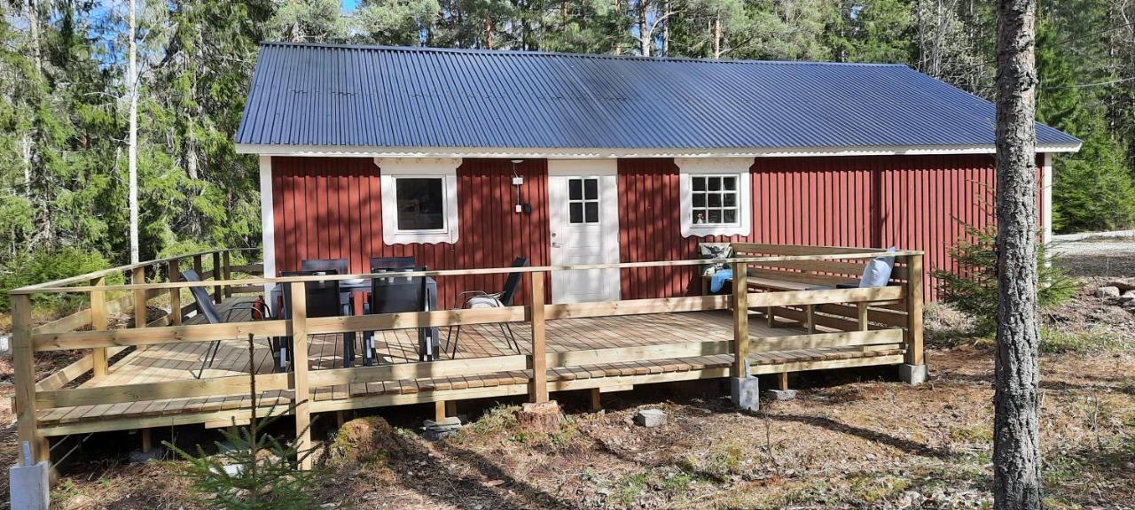 Davids Stuga Klassbol Buitenkant foto